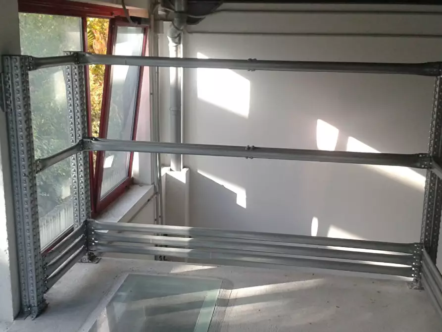 Immagine 12 di Magazzino in affitto  in Via Cavallotti a Montesilvano