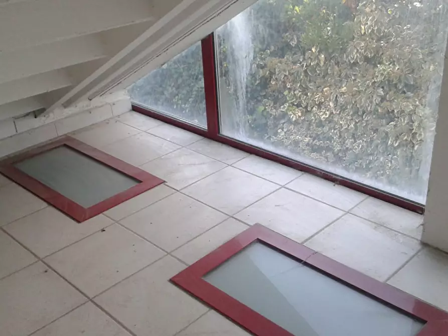 Immagine 14 di Magazzino in affitto  in Via Cavallotti a Montesilvano