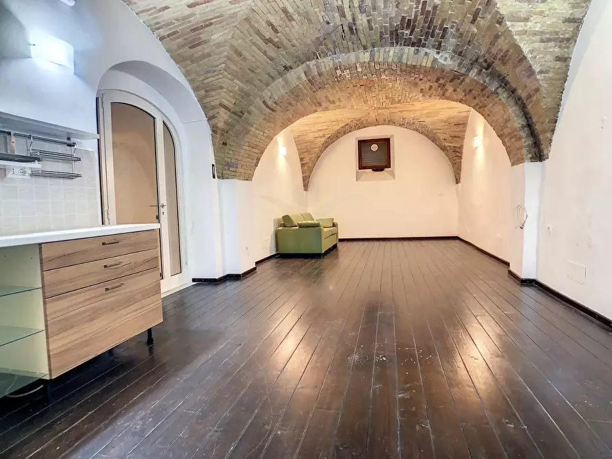 Immagine 11 di Appartamento in vendita  a Chieti