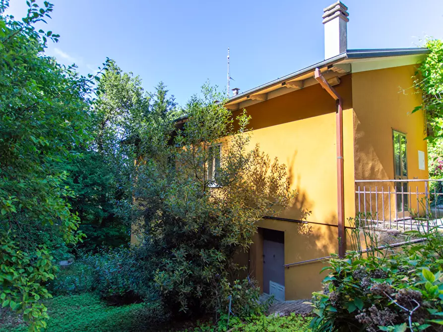 Immagine 1 di Appartamento in vendita  in via Villa di Cedrecchia, 33 A a San Benedetto Val Di Sambro