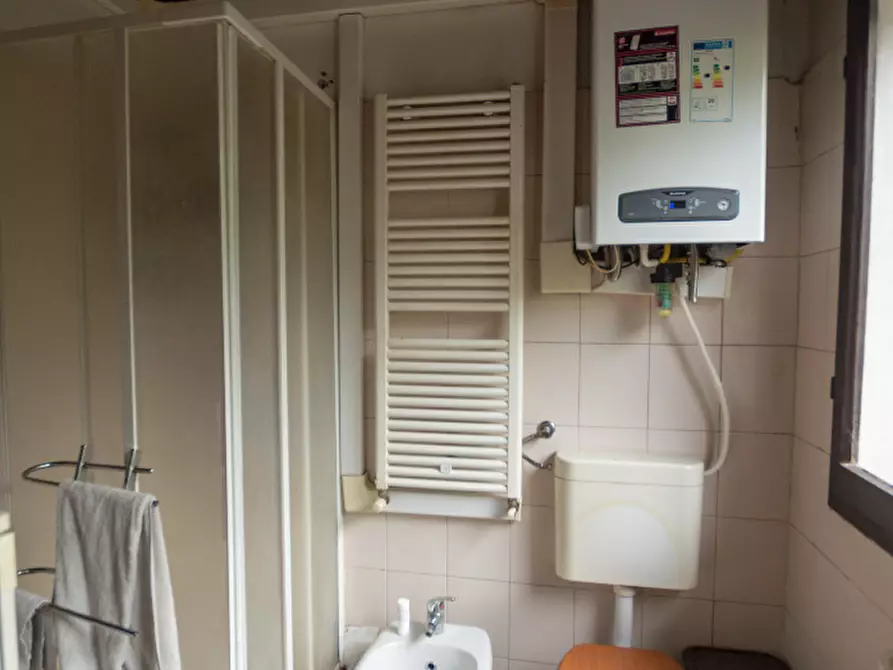 Immagine 22 di Villa in vendita  in Via Montelungo, 45 a Pianoro