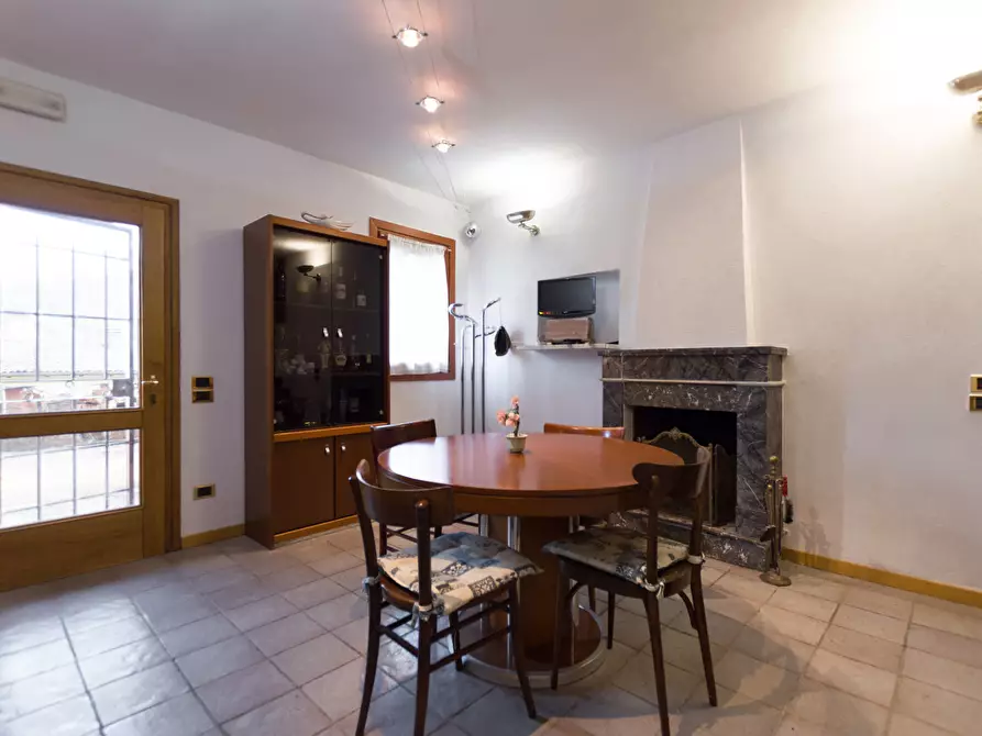 Immagine 2 di Appartamento in vendita  in Via Nazionale, 246, Livergnano, Pianoro BO, Italia, 246 a Pianoro