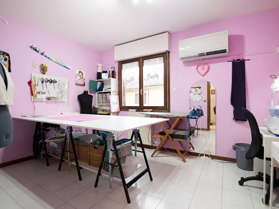 Immagine 13 di Villa in vendita  in Via del Bosco, 85 a Pianoro