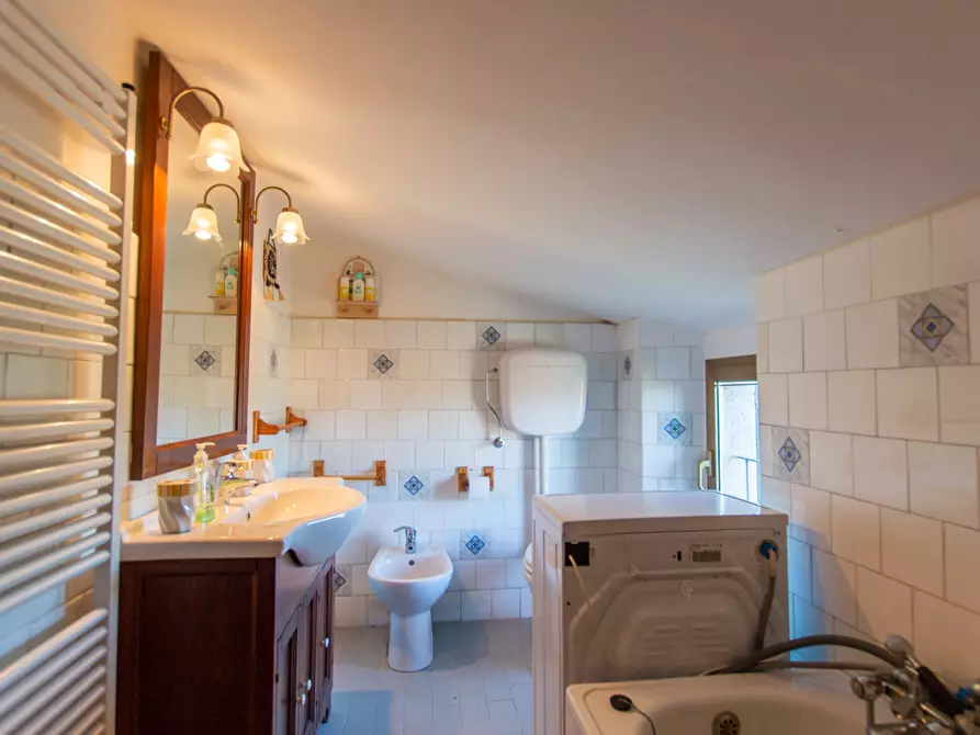 Immagine 14 di Appartamento in vendita  a Monghidoro