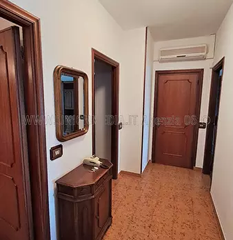 Foto annuncio 24