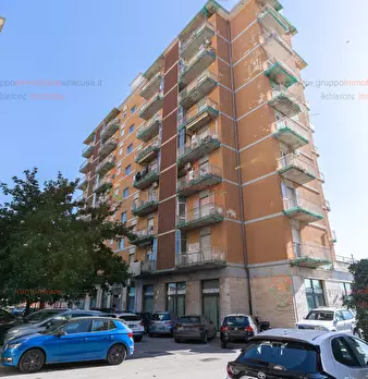 Foto annuncio 24