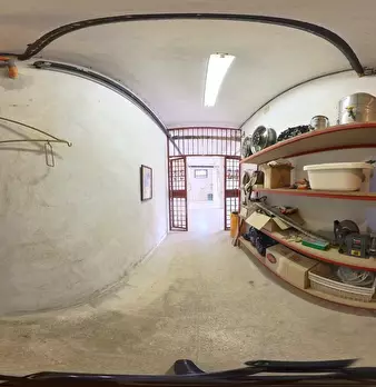Foto annuncio 100