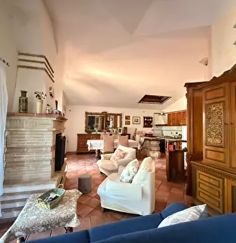 Foto annuncio 2