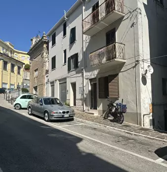 Foto annuncio 2