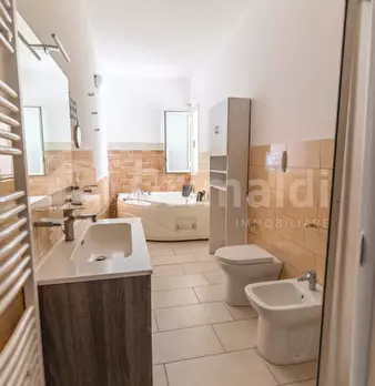 Foto annuncio 4