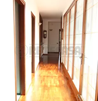 Foto annuncio 24