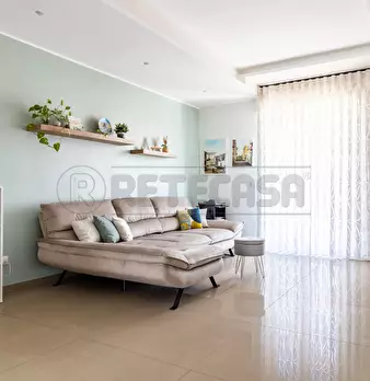 Foto annuncio 3