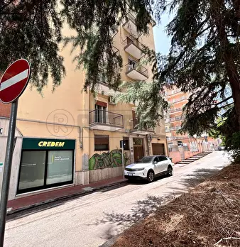 Foto annuncio 24