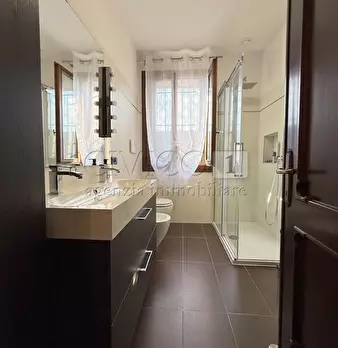 Foto annuncio 24