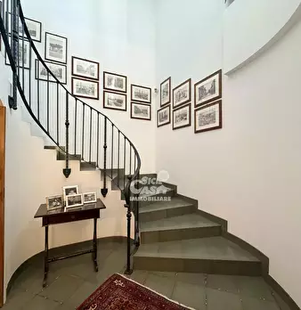 Foto annuncio 24