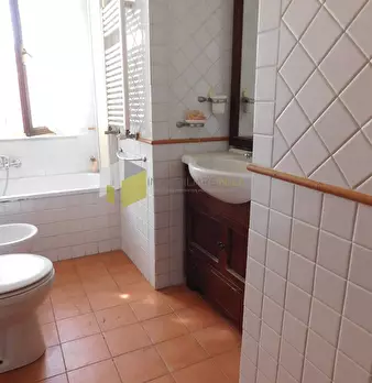 Foto annuncio 24