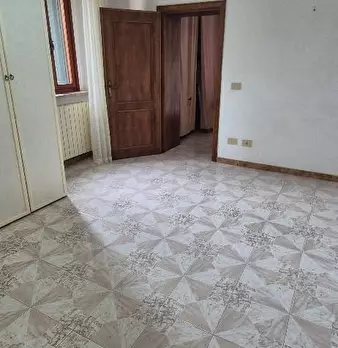 Foto annuncio 24