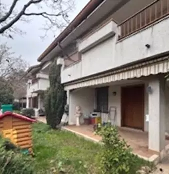 Foto annuncio 2