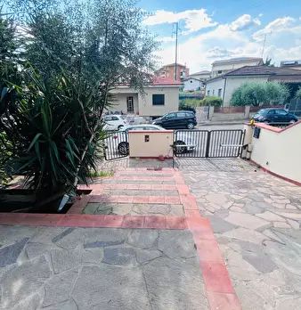 Foto annuncio 24