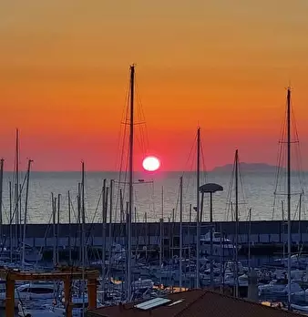 Foto annuncio 24