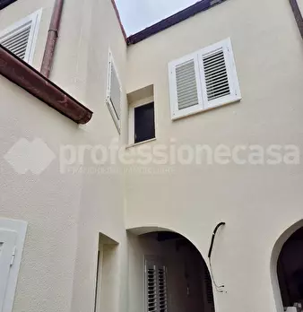 Foto annuncio 24