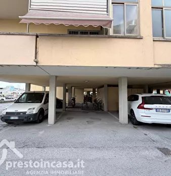 Foto annuncio 24
