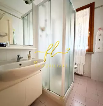 Foto annuncio 24
