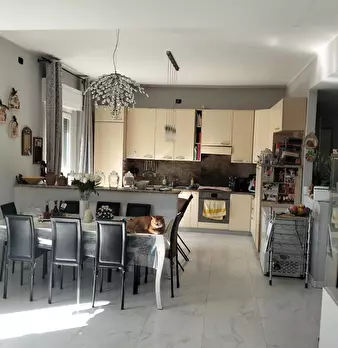 Foto annuncio 2