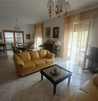 Foto annuncio 3