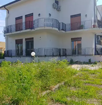 Foto annuncio 2