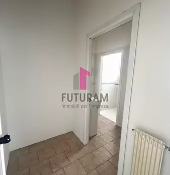 Foto annuncio 24