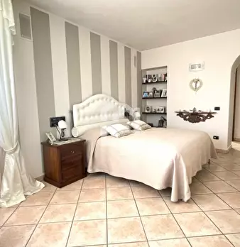 Foto annuncio 24