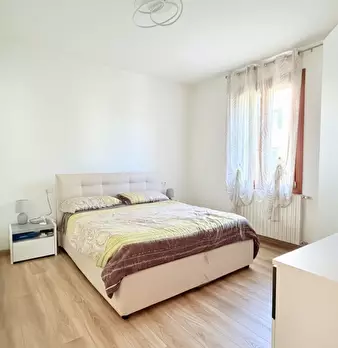 Foto annuncio 24