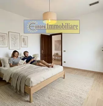 Foto annuncio 24