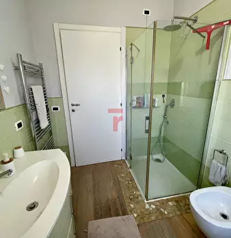Foto annuncio 24