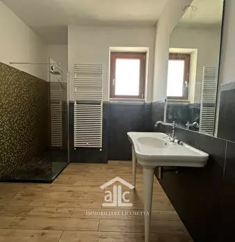 Foto annuncio 24