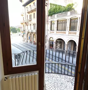 Foto annuncio 3