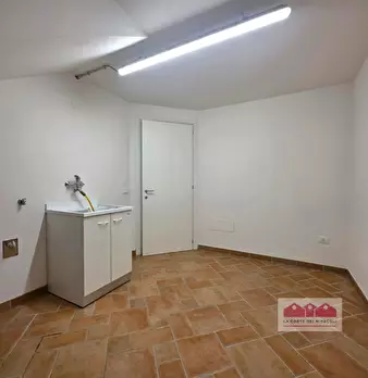Foto annuncio 24