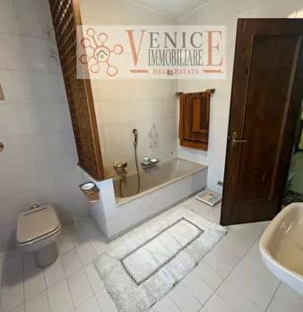 Foto annuncio 24