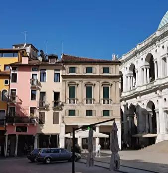 Foto annuncio 3