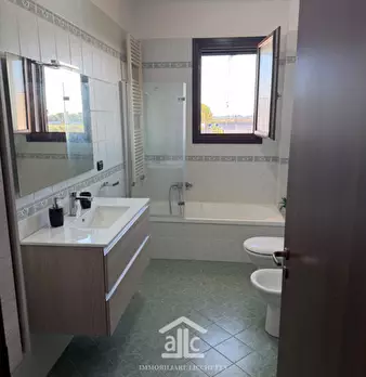 Foto annuncio 24