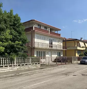 Foto annuncio 2
