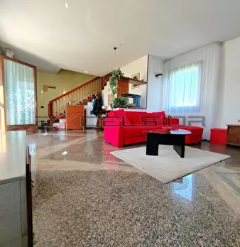 Foto annuncio 2