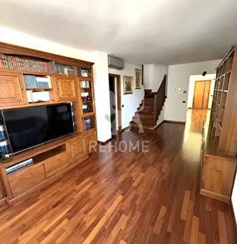 Foto annuncio 2
