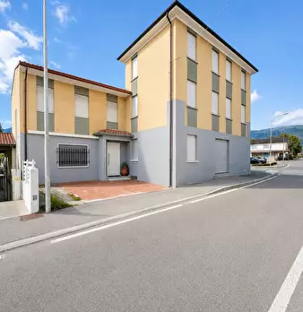 Foto annuncio 3
