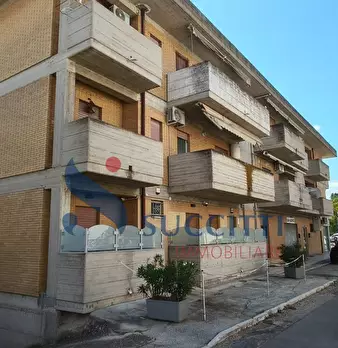 Foto annuncio 2