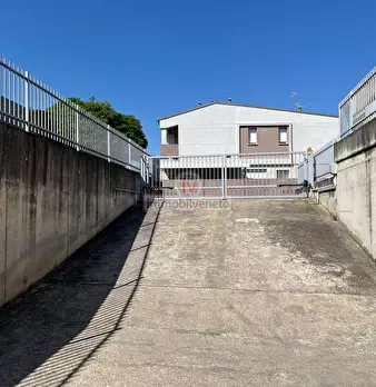 Foto annuncio 24