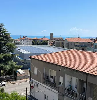 Foto annuncio 2