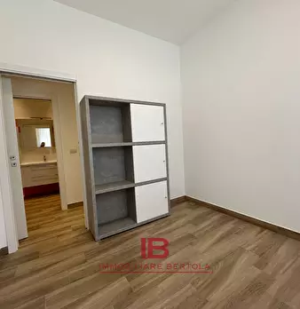 Foto annuncio 24