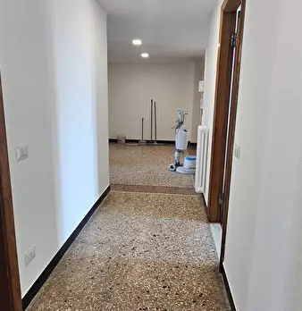 Foto annuncio 24